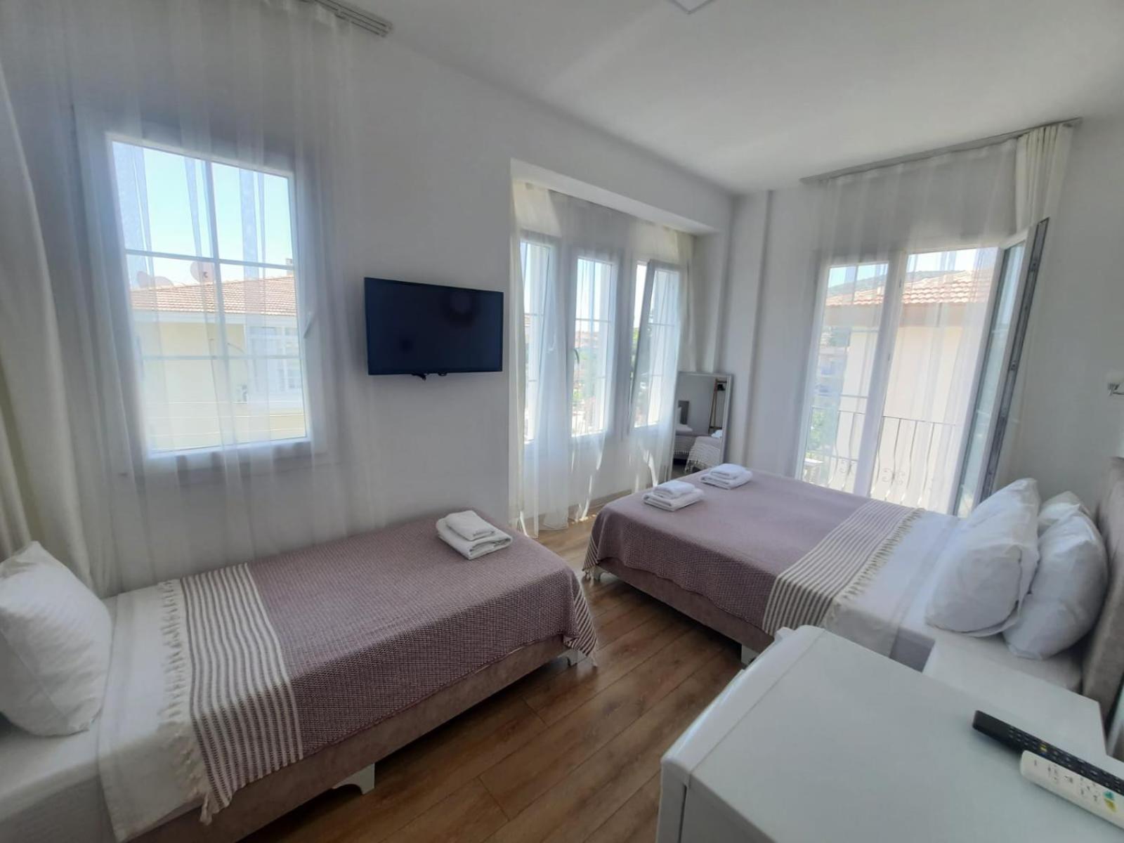 Adil Pansiyon Cesme Exterior foto